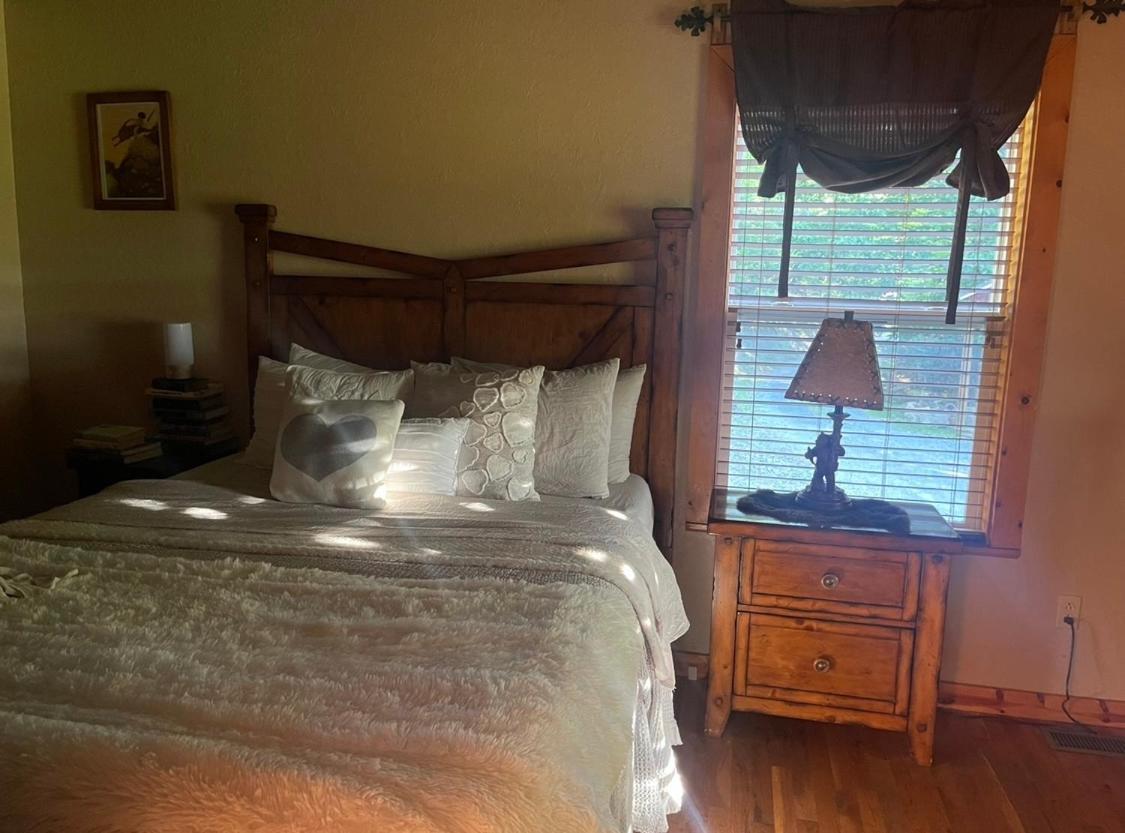Homestead Retreat Newport Luaran gambar